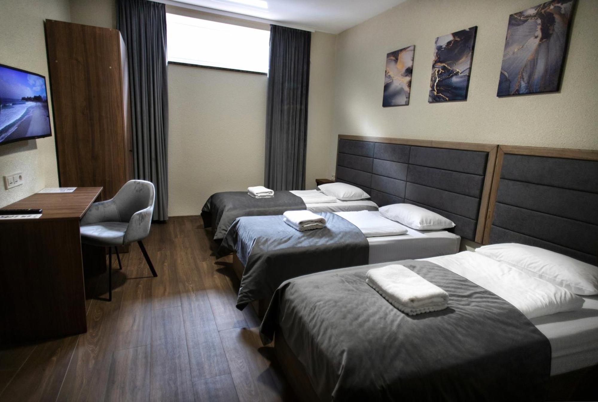 Nesvit Hotel Kiev Buitenkant foto